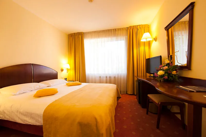 Hotel Minerva Bucharest 4*,