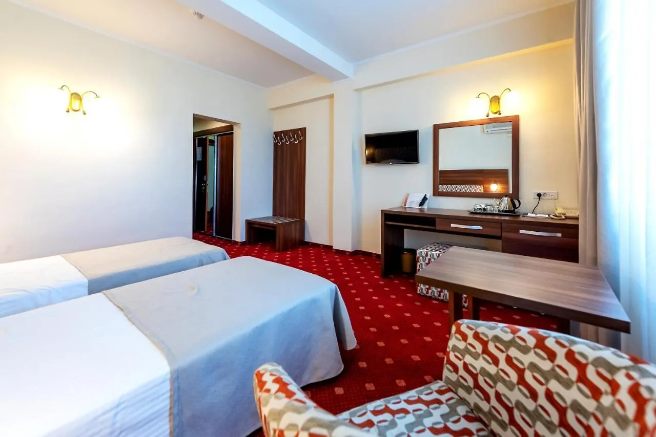 Hotel Minerva Βουκουρέστι 4*,  Ρουμανία